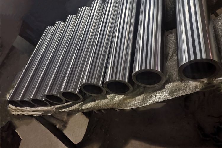 Chromed rod